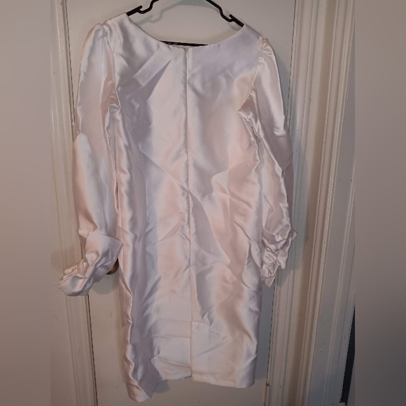 Tanwi Haynes custom clergy white dress - Picture 6 of 6